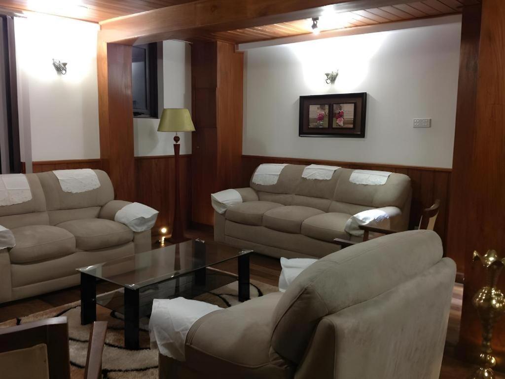 Daffodil'S Hotel Nuwara Eliya Bagian luar foto