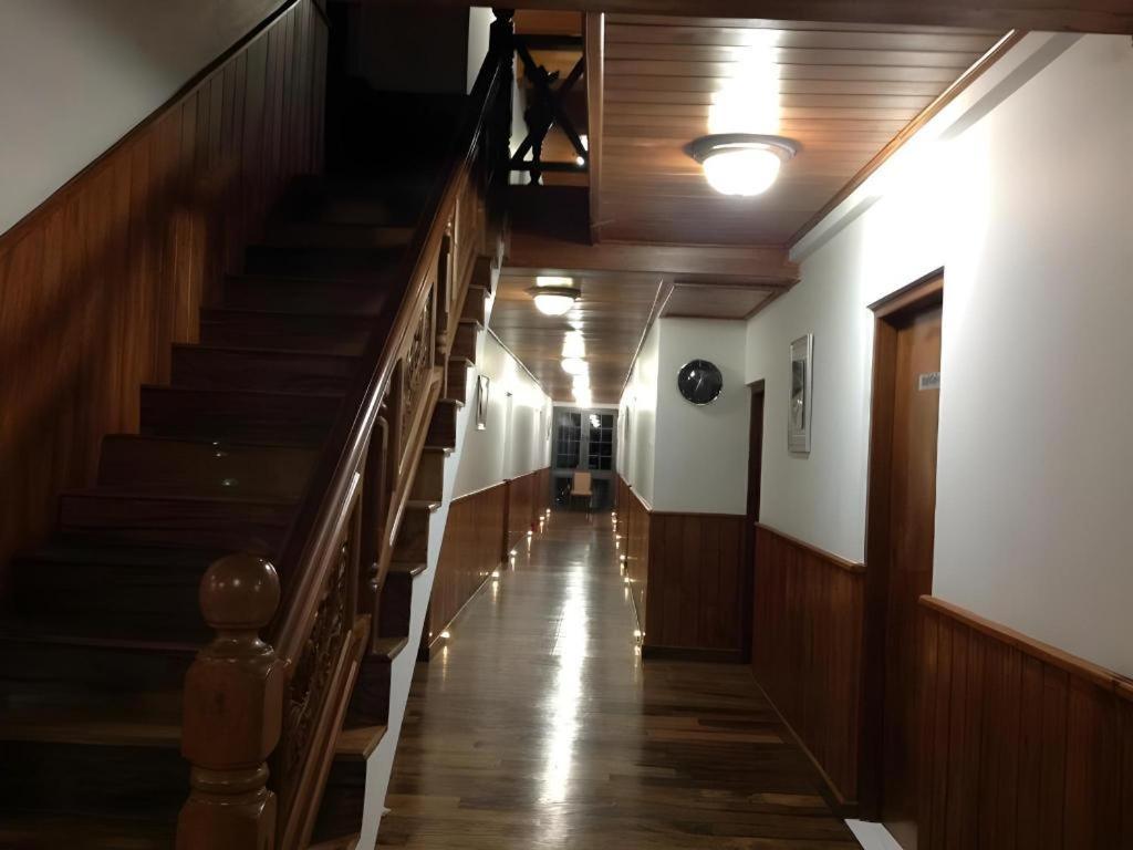 Daffodils Hotel Nuwara Eliya Bagian luar foto
