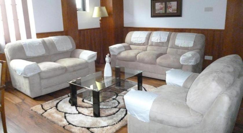 Daffodils Hotel Nuwara Eliya Bagian luar foto